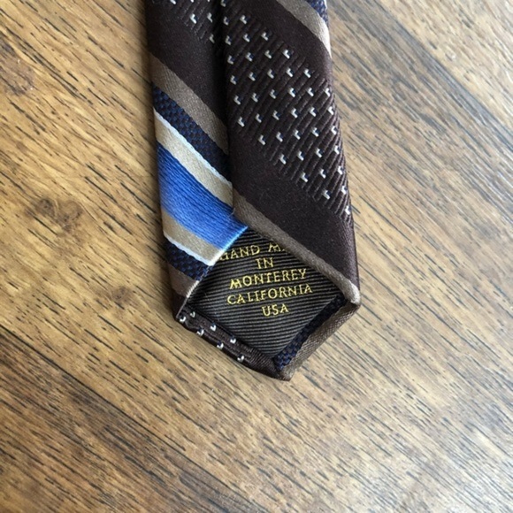 Robert Talbott Best of Class Striped Brown Tie - Picture 5 of 7